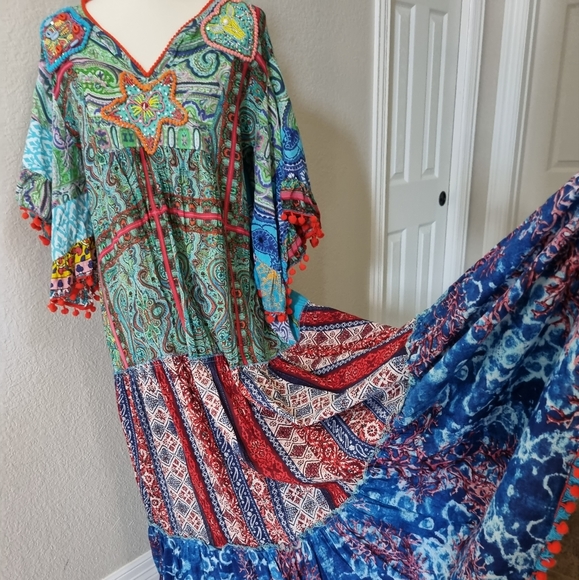 Gorgeous Dress!! One Size fits most - Picture 6 of 12